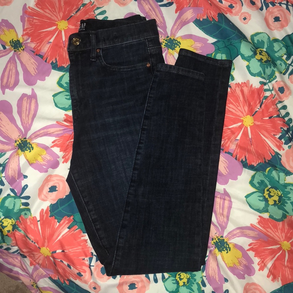 Gap Super High Rise True Skinny Jeans